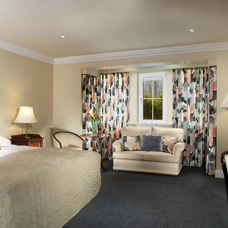 Гостьовий будинок Killarney Lodge